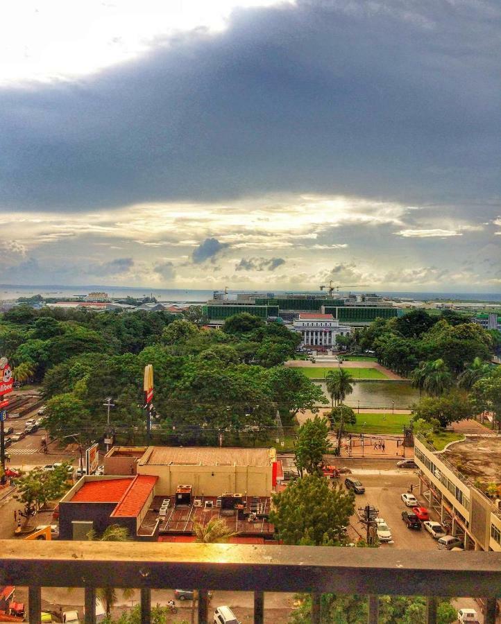 Unit 1109 Cityscape Residences Bacolod Buitenkant foto